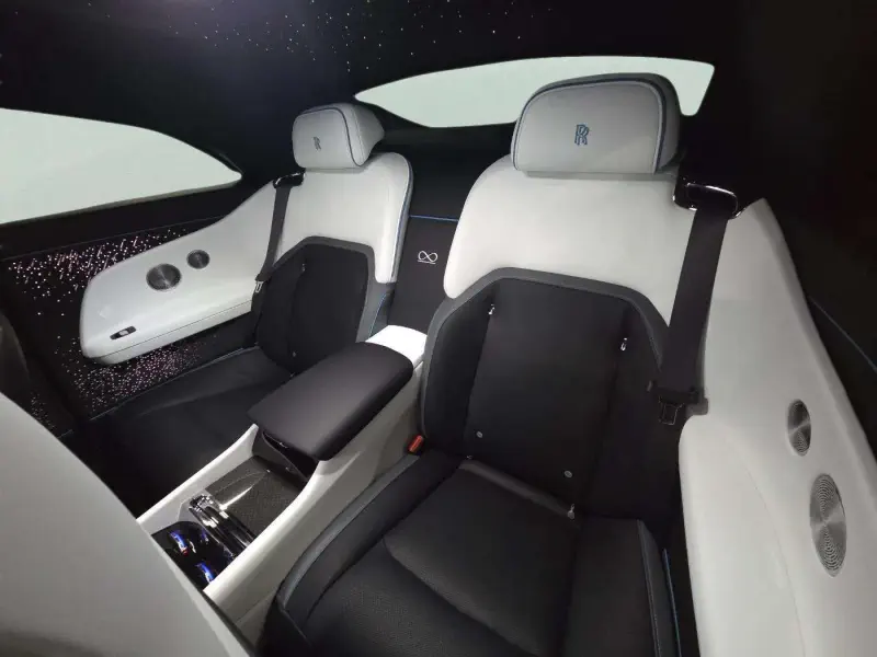 Rolls-Royce Spectre