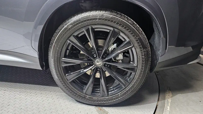 Lexus NX450h+