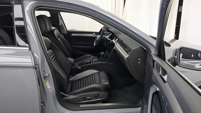 Volkswagen Passat GT