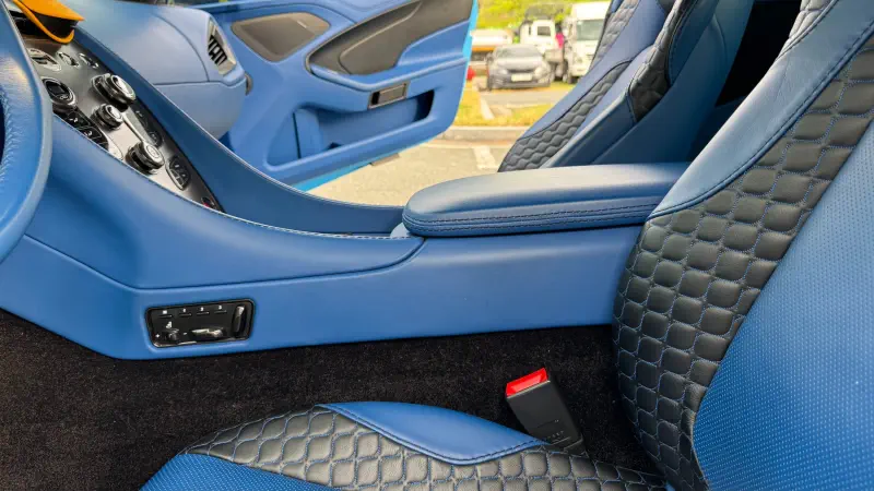 Aston Martin Vanquish