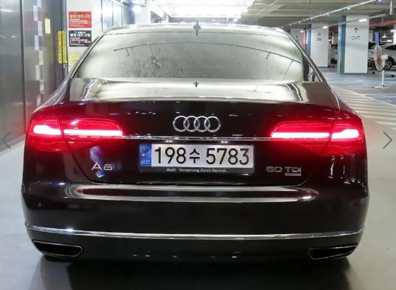 Audi A8