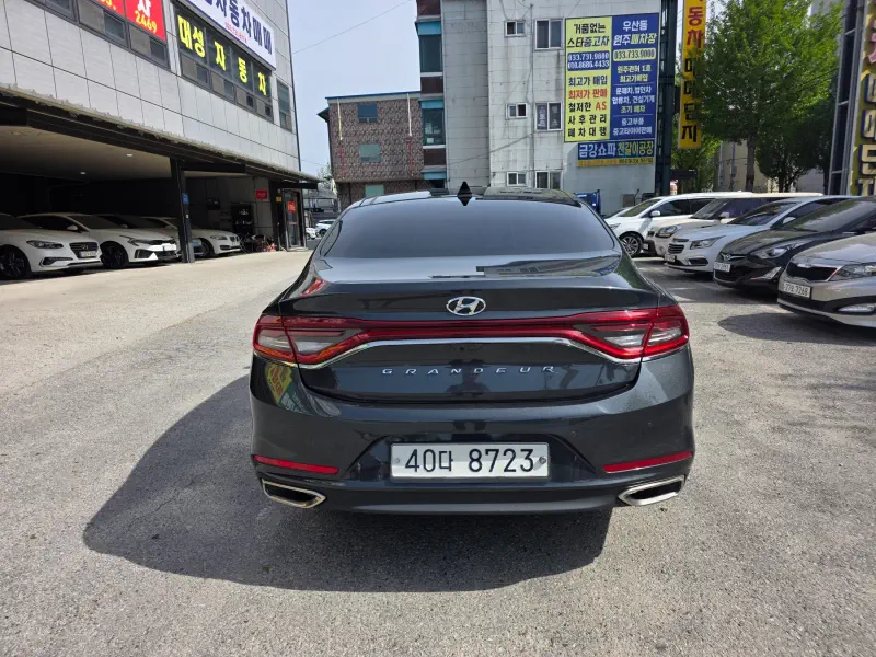 Hyundai Grandeur