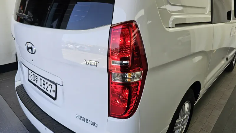 Hyundai Grand Starex