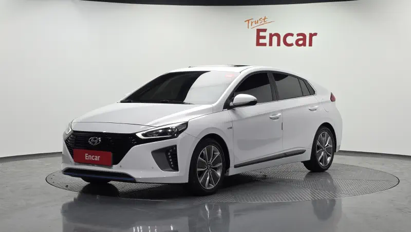 Hyundai Ioniq
