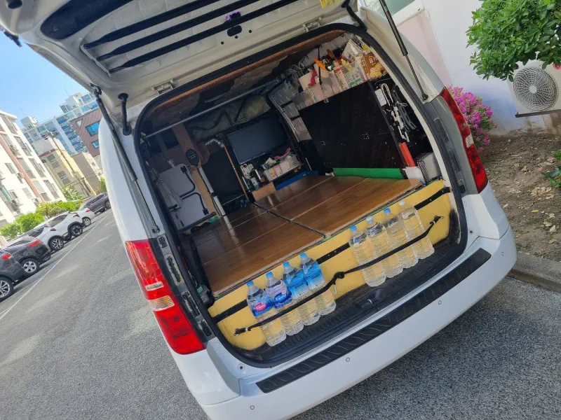 Hyundai Grand Starex