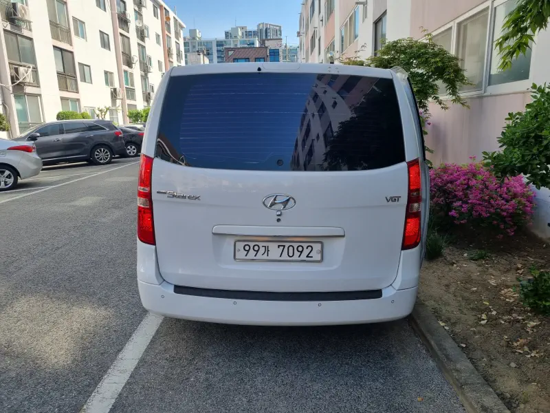 Hyundai Grand Starex