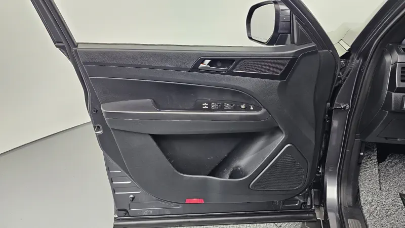 SsangYong Rexton Sports