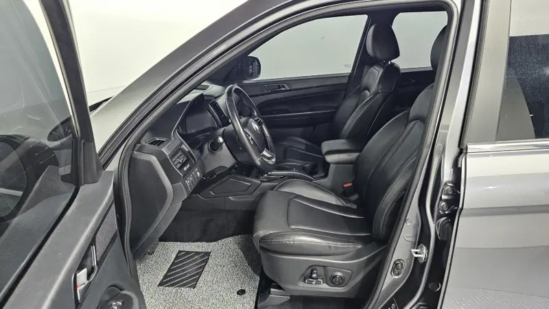 SsangYong Rexton Sports