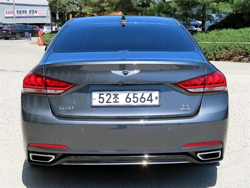 Genesis G80