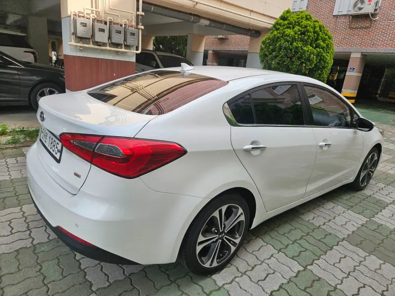 Kia K3