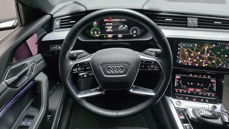 Audi e-tron