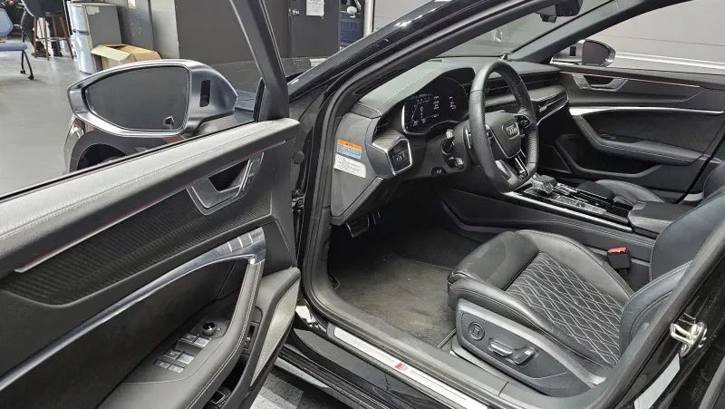 Audi S6