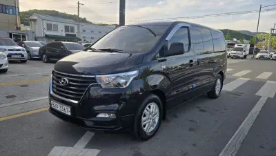 Hyundai Grand Starex