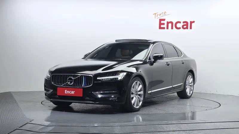 Volvo S90