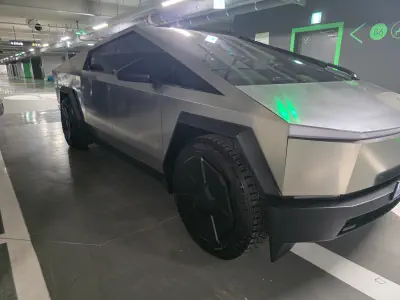 Tesla Cybertruck