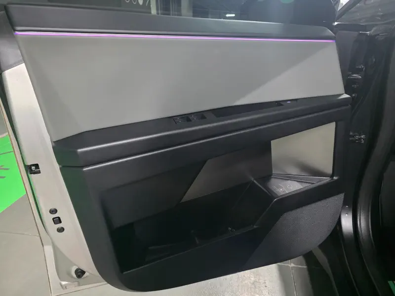 Tesla Cybertruck