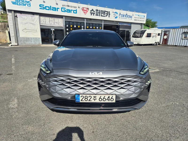 Kia K8