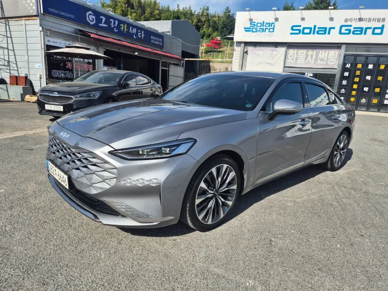 Kia K8