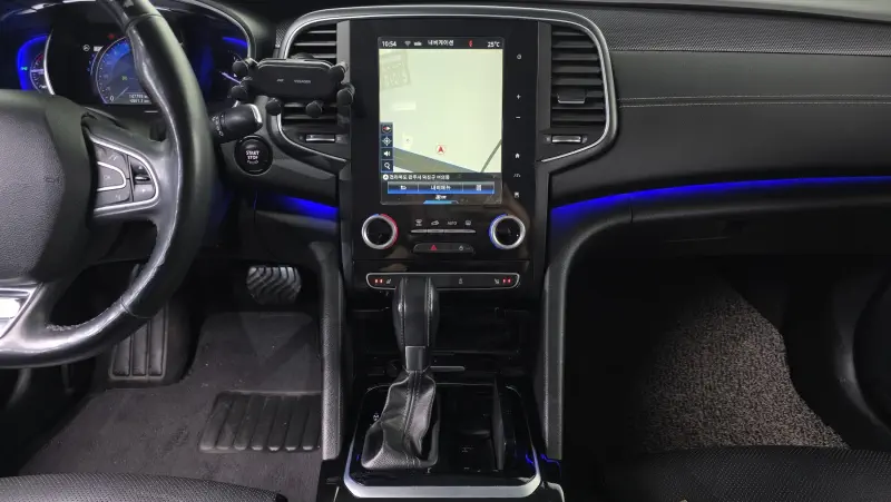Renault Samsung SM6