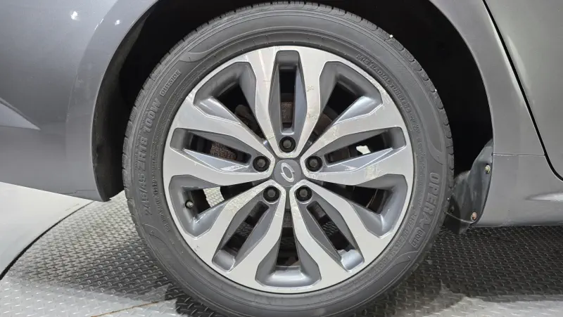 Renault Samsung SM6