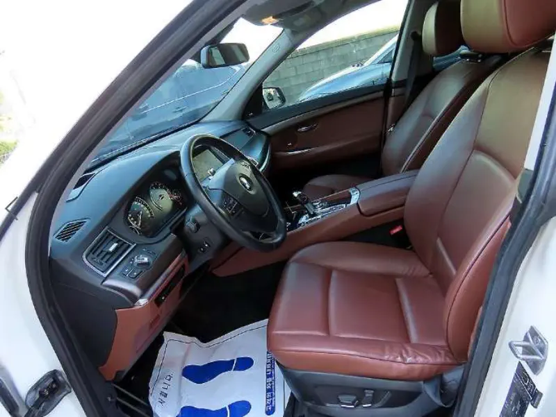 BMW 5-Series Gran Turismo