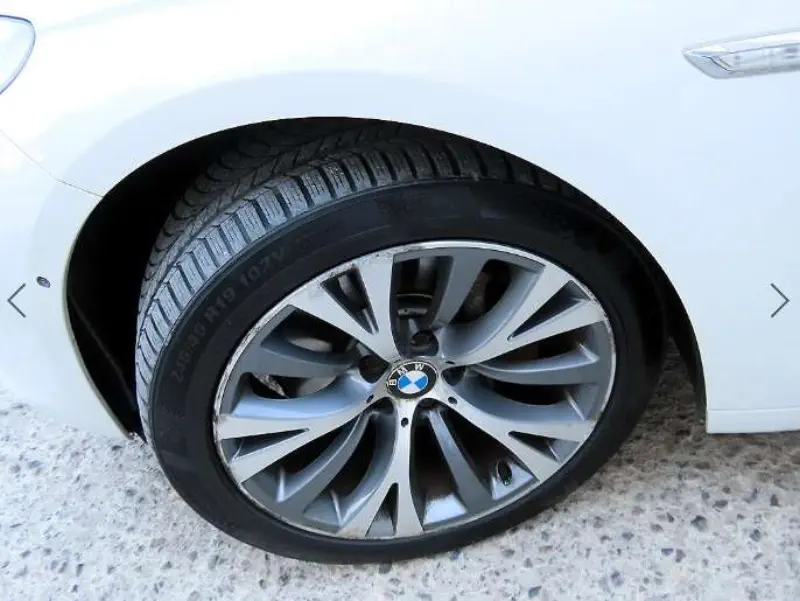 BMW 5-Series Gran Turismo