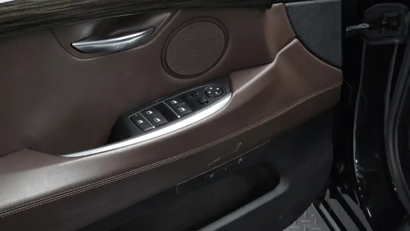 BMW 5-Series Gran Turismo