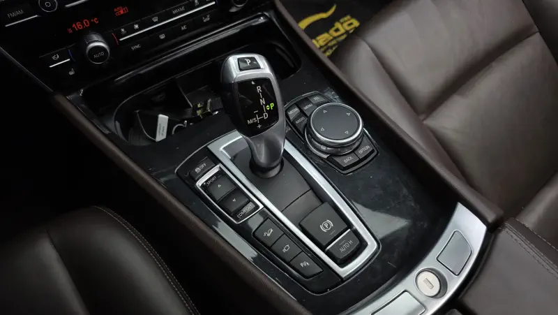 BMW 5-Series Gran Turismo