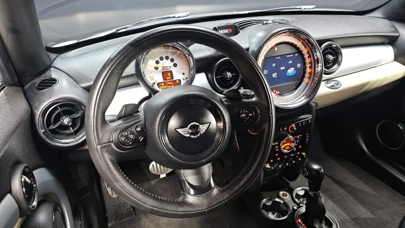 MINI Coupe