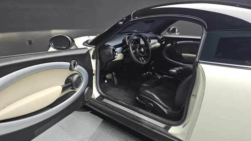 MINI Coupe