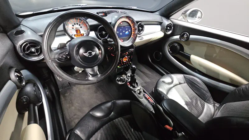 MINI Coupe