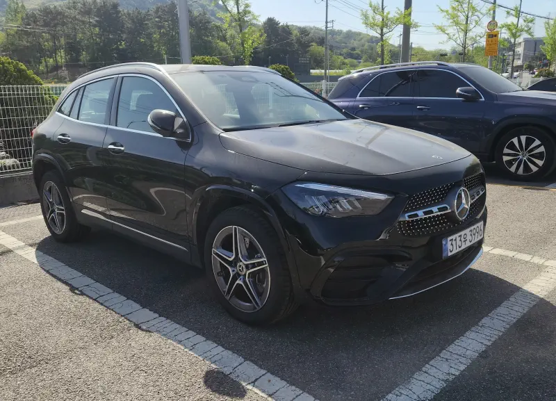Mercedes-Benz GLA-Class