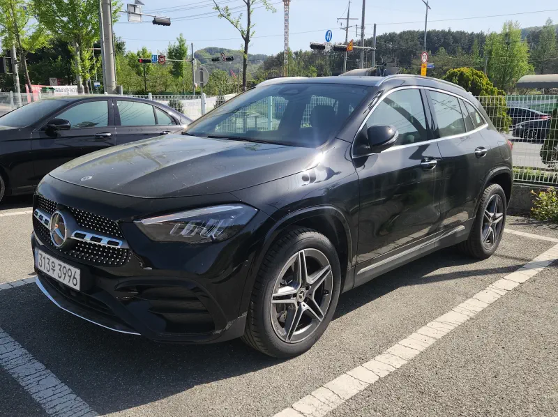 Mercedes-Benz GLA-Class