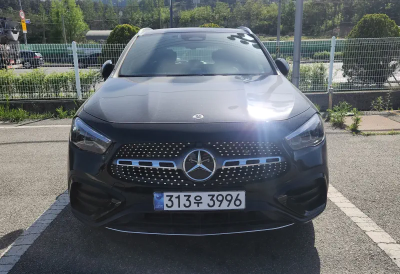 Mercedes-Benz GLA-Class