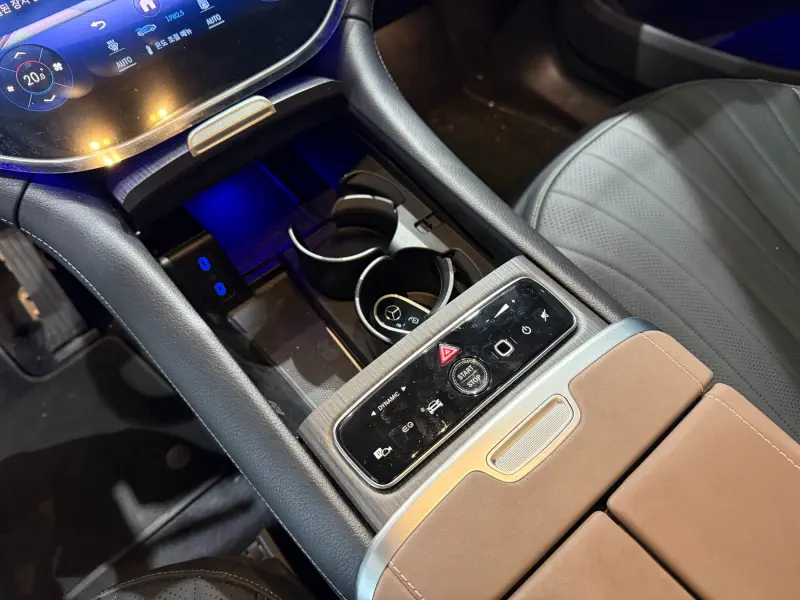 Mercedes-Benz EQS SUV