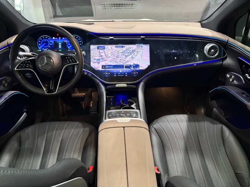 Mercedes-Benz EQS SUV