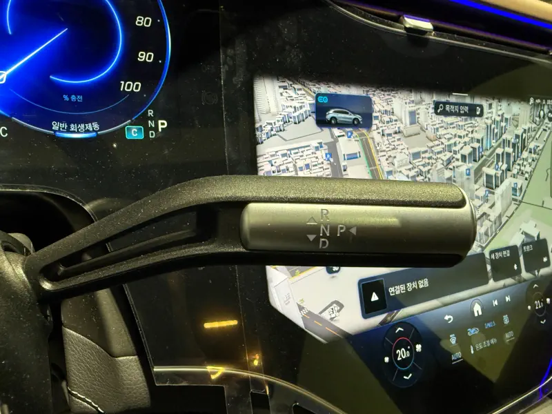 Mercedes-Benz EQS SUV