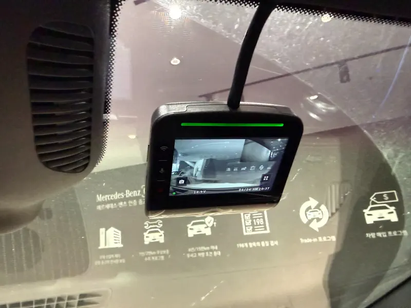 Mercedes-Benz EQS SUV