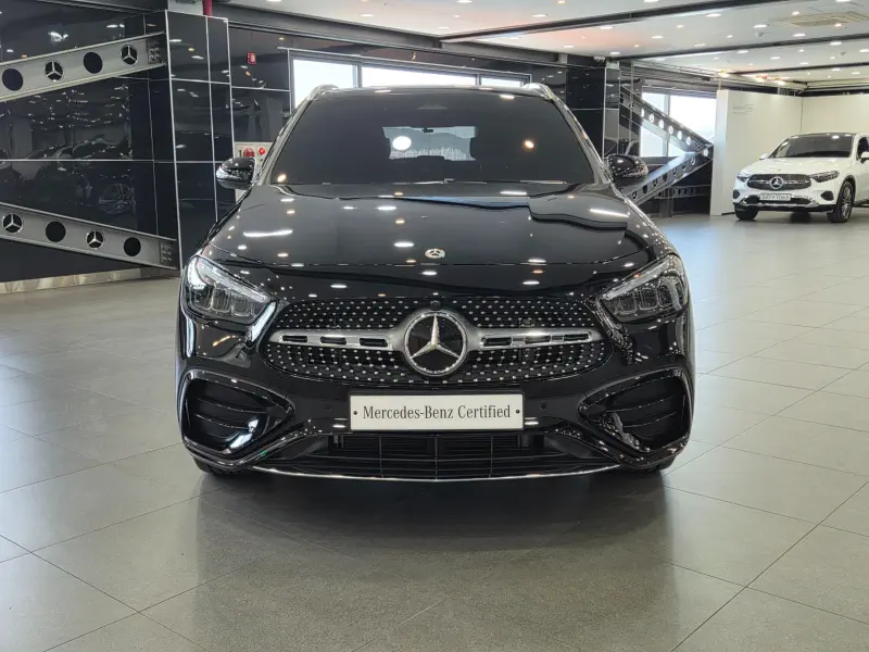 Mercedes-Benz GLA-Class