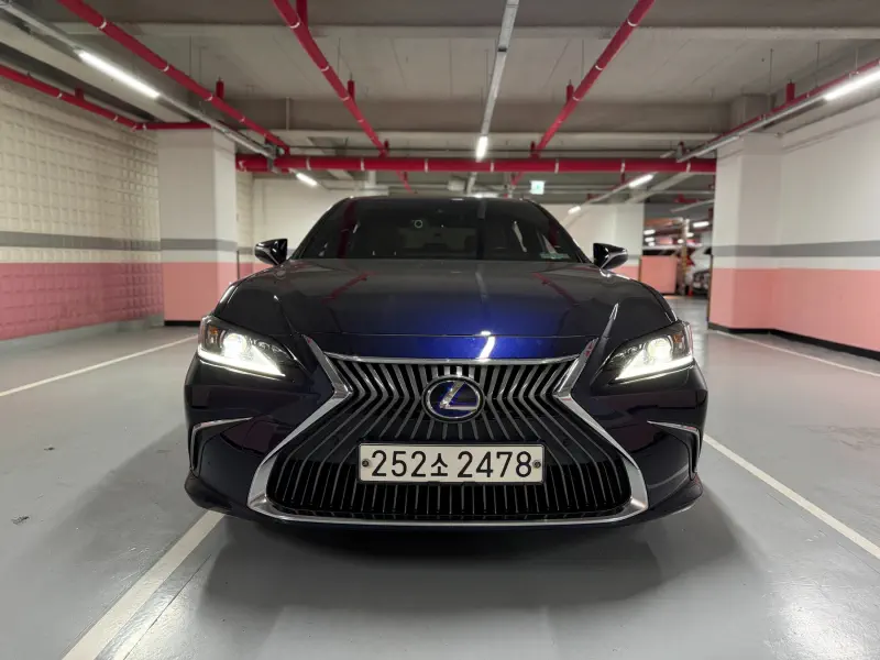 Lexus ES300h