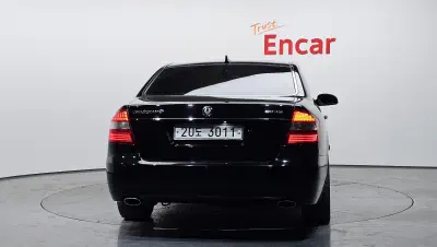 SsangYong Chairman W