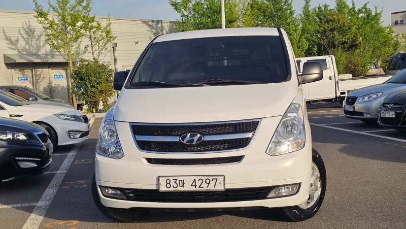 Hyundai Grand Starex
