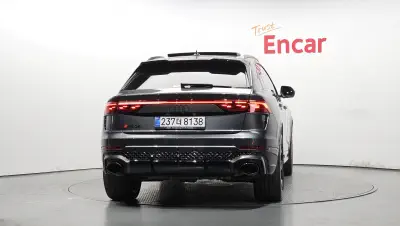 Audi RS Q8