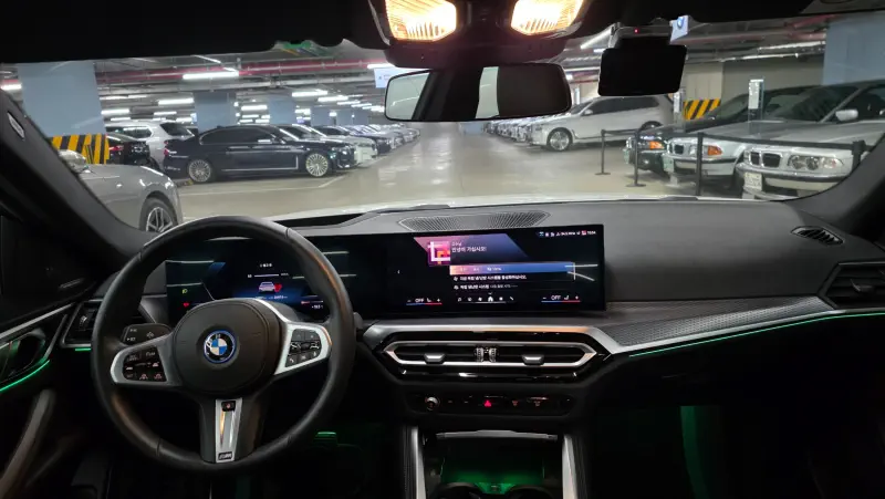 BMW i4