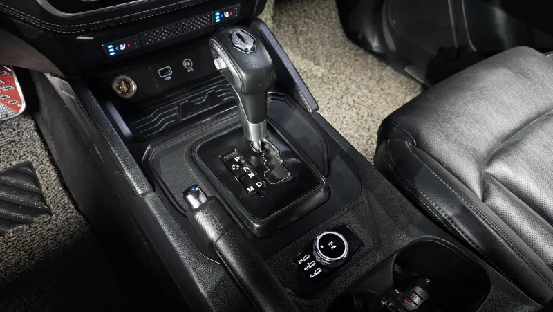 SsangYong Rexton Sports Khan