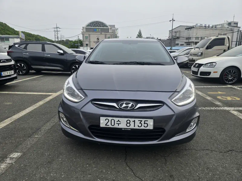 Hyundai Accent