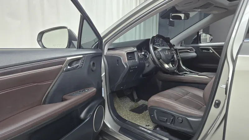 Lexus RX450hL
