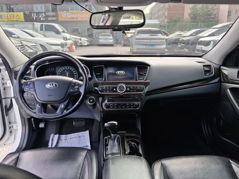 Kia K7