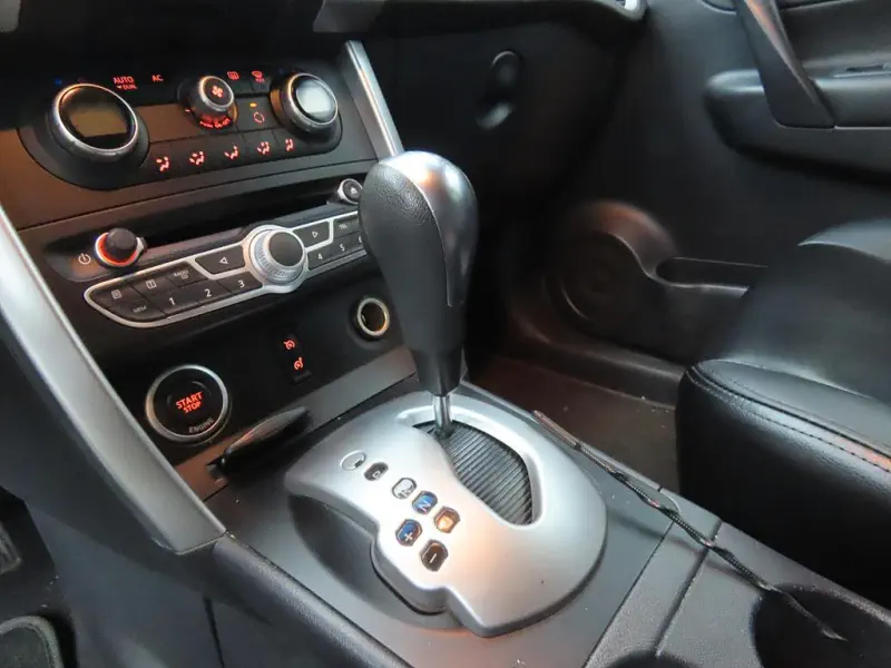 Renault QM5