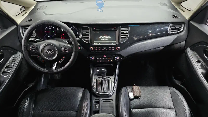 Kia Carens